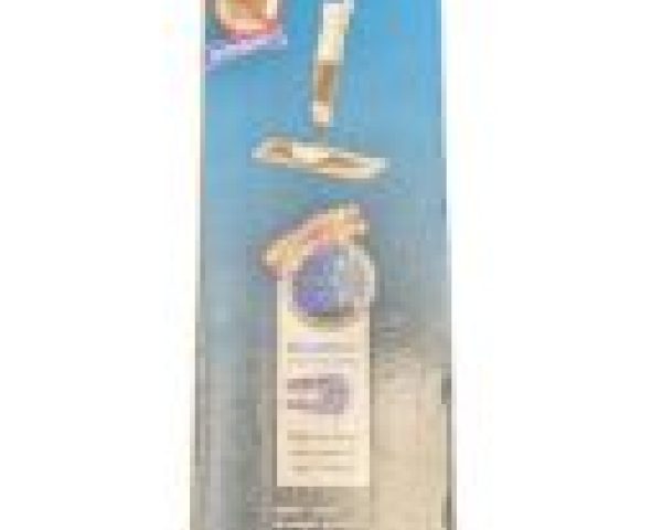 Max Housewares 750ml Spray Mop with Microfibre Cloth